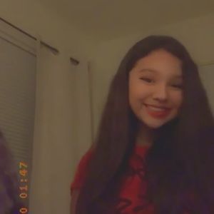 Meet your Posher, Viviana